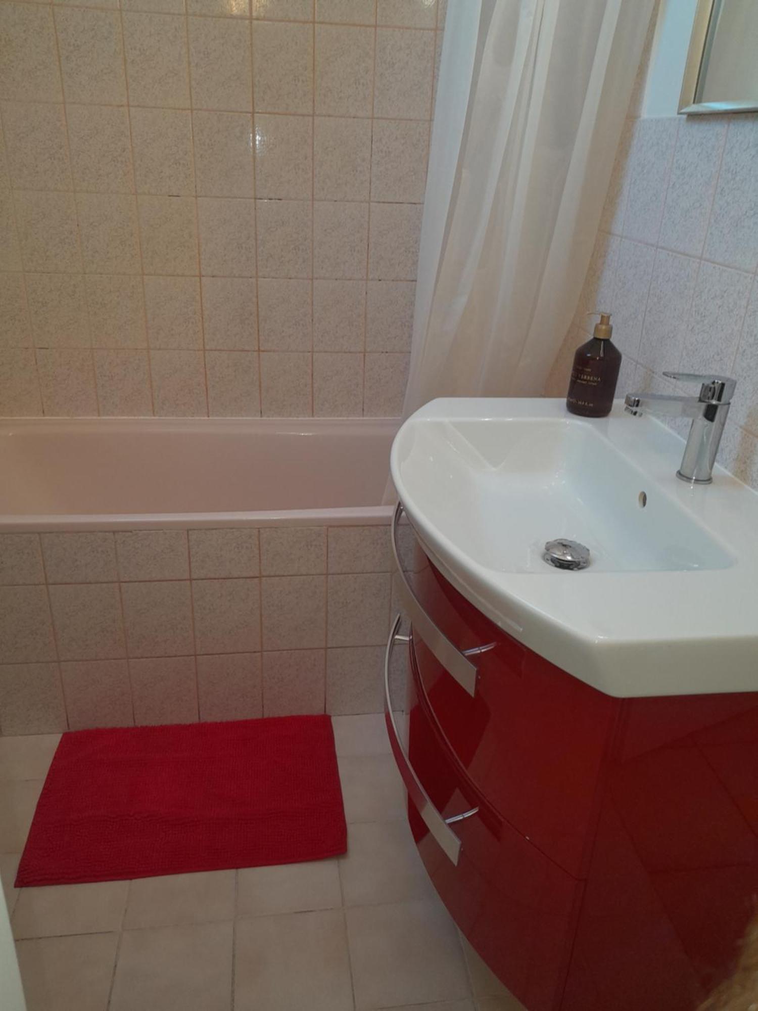 Appartement spacieux et lumineux au centre ville Tonnerre Extérieur photo